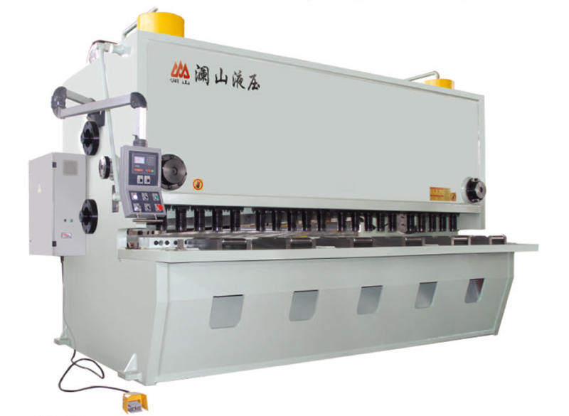 QC11K系列數控液壓閘式剪板機